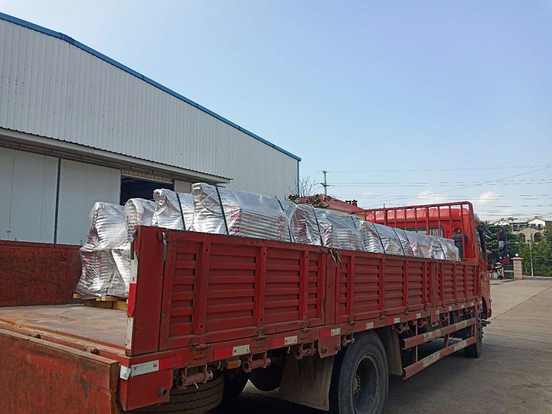 供暖用板式熱交換器發貨