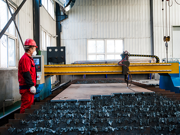 瑞普特材料切割現場