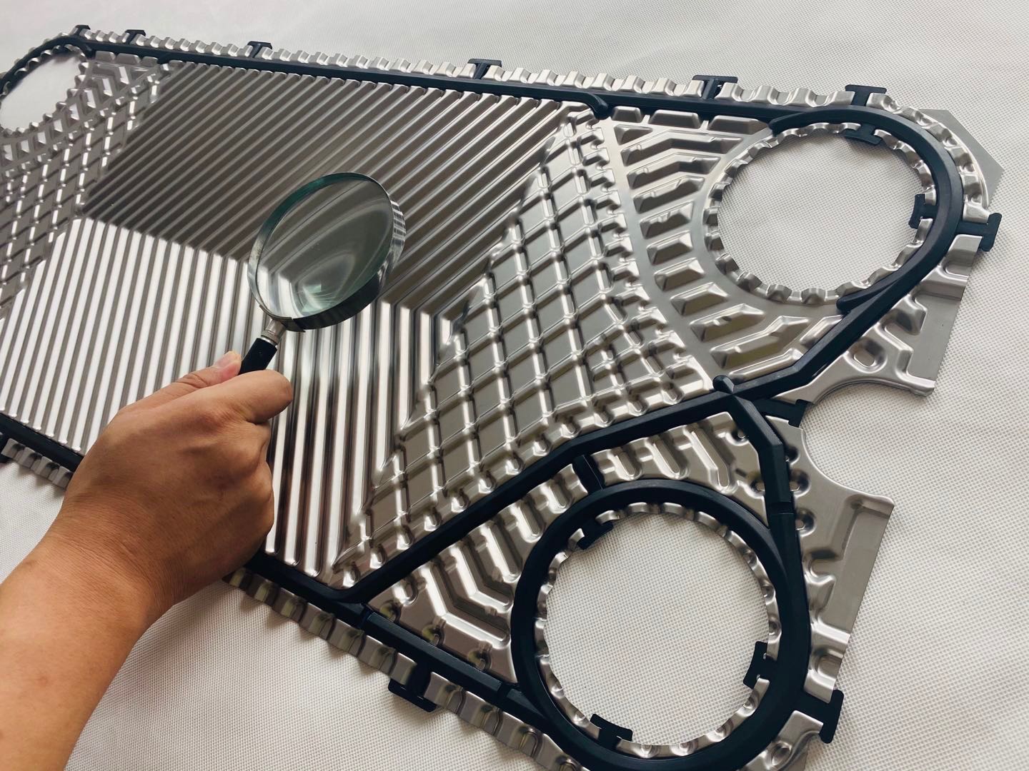 板式換熱器泄漏引起的介質混合如何解決？