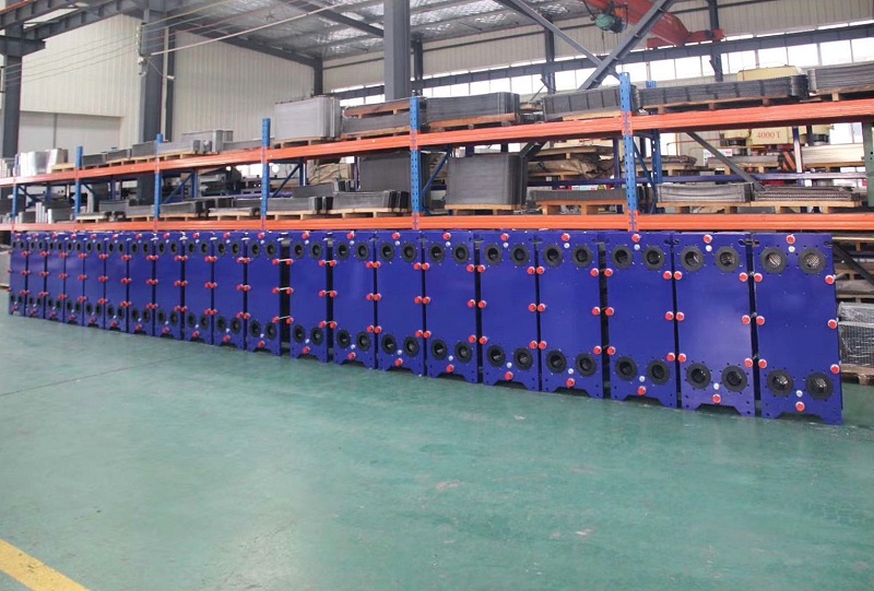 青島瑞普特生產31臺板式換熱器發貨安徽2