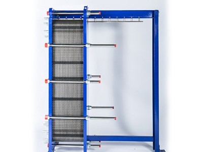 半焊式板式換熱器的結構特點